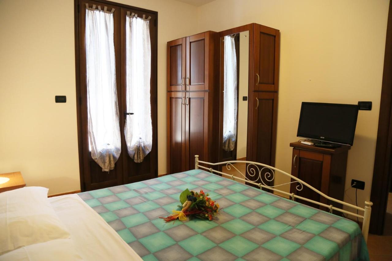 Damiavacanze Casa Vacanza Al Mare A Torre Vado Apartment Екстериор снимка